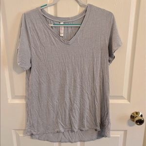XL LulaRoe Christy T in very light lavender
